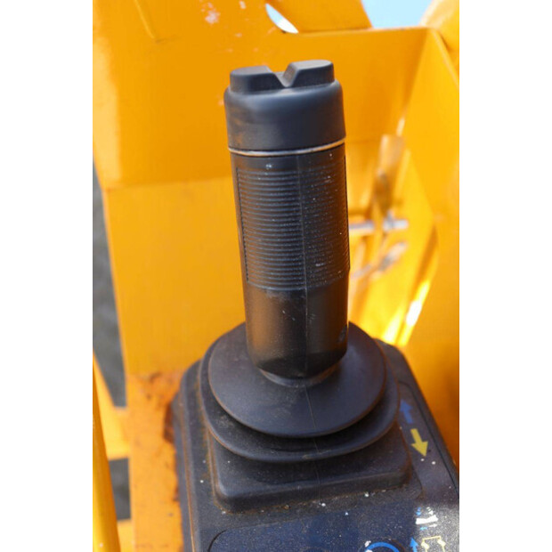 2024 JD 140XEN-46415613