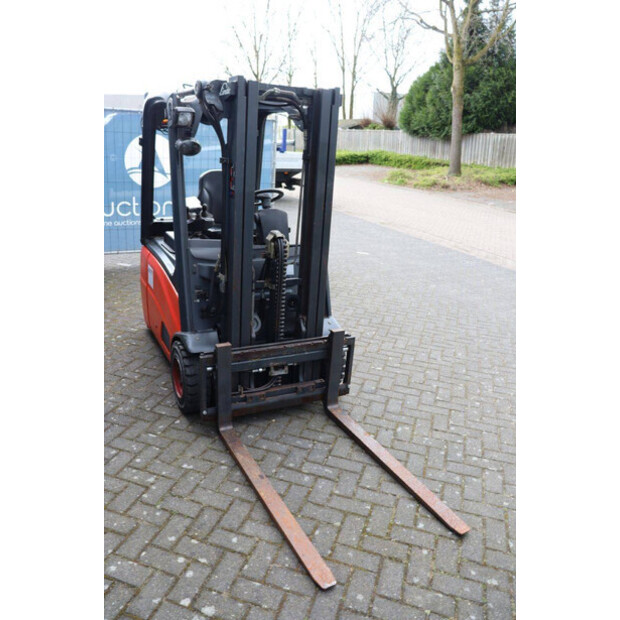 2011 Linde E16-01-46415625