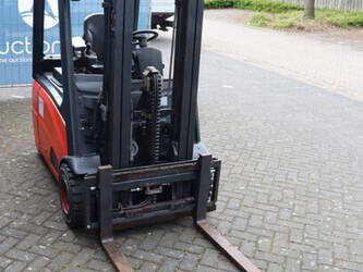 2011-linde-e16-01-1439401-46415625