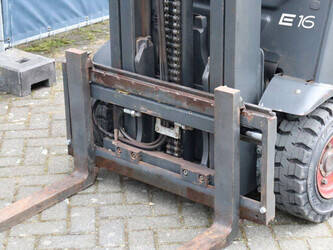 2011-linde-e16-01-1439401-46415630