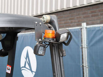 2011-linde-e16-01-1439401-46415638