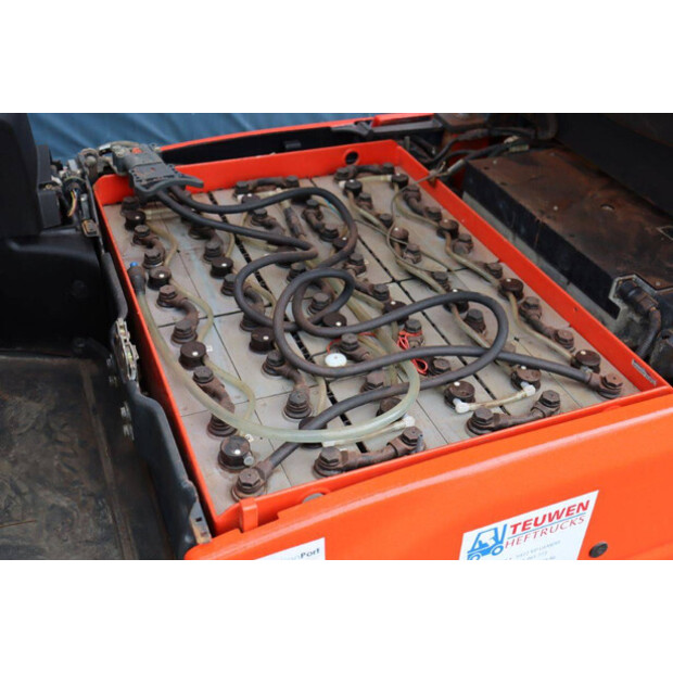 2011 Linde E16-01-46415640