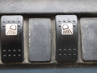 2011-linde-e16-01-1439401-46415654