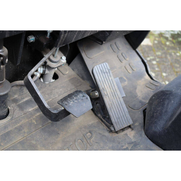 2024 إي بي إكويبمنت CPD15TVL-46415685