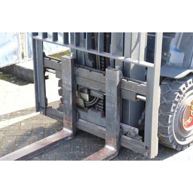 2012 ليندي E30L-01-46415832