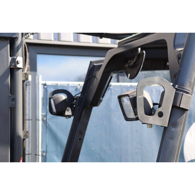 2012 ليندي E30L-01-46415833