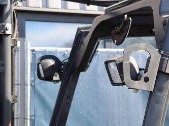 2012-linde-e30l-01-1439406-46415833