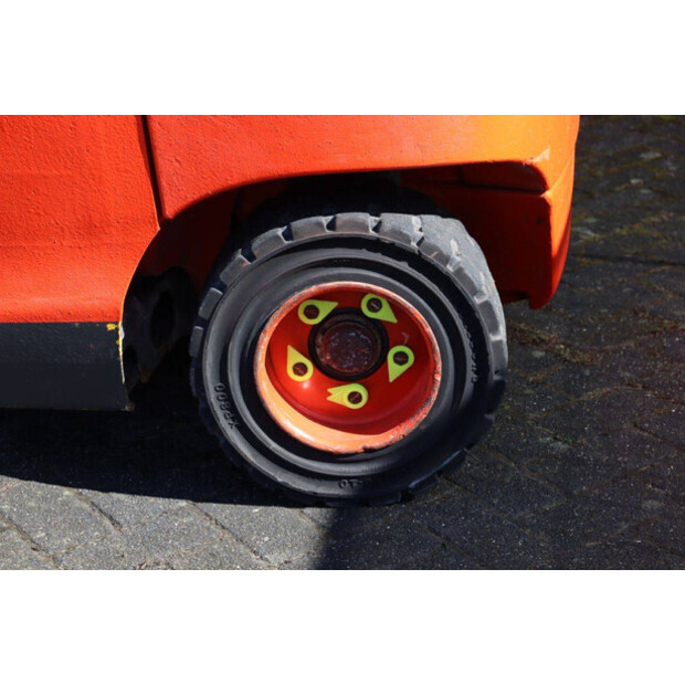 2012 ليندي E30L-01-46415836