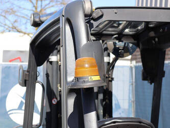 2012-linde-e30l-01-1439406-46415838