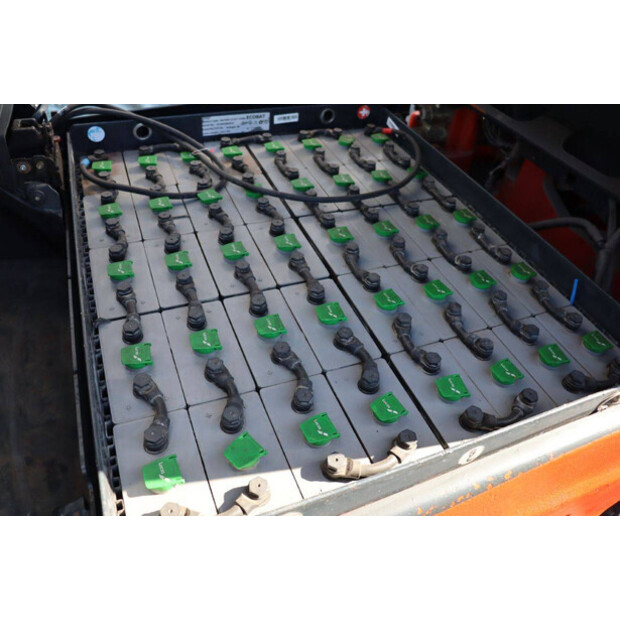 2012 ليندي E30L-01-46415841