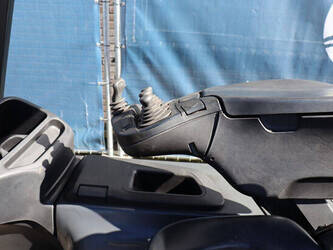 2012-linde-e30l-01-1439406-46415848