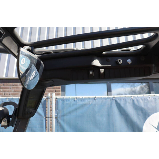 2012 ليندي E30L-01-46415851