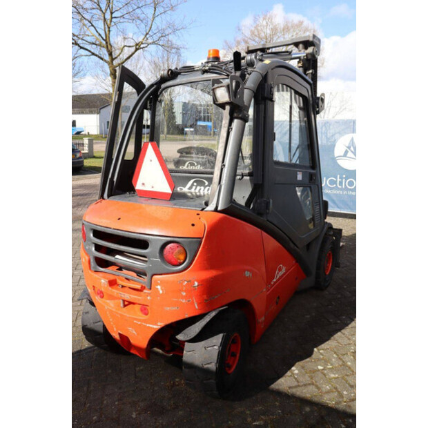 2004 ليندي H25D-46415912