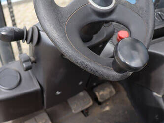 2019-linde-e18-02-46415980