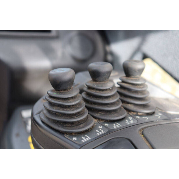 2019 Linde E18-02-46415984