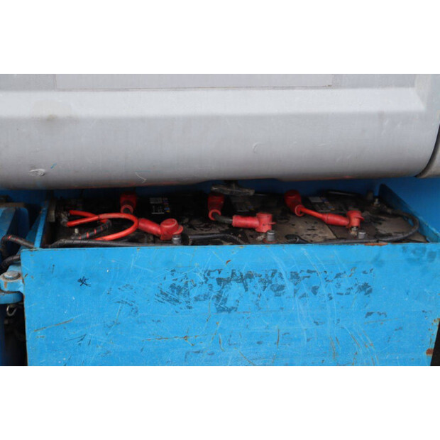 2000 جيني Z45/25 DC-46416105