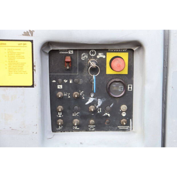 2000 جيني Z45/25 DC-46416106