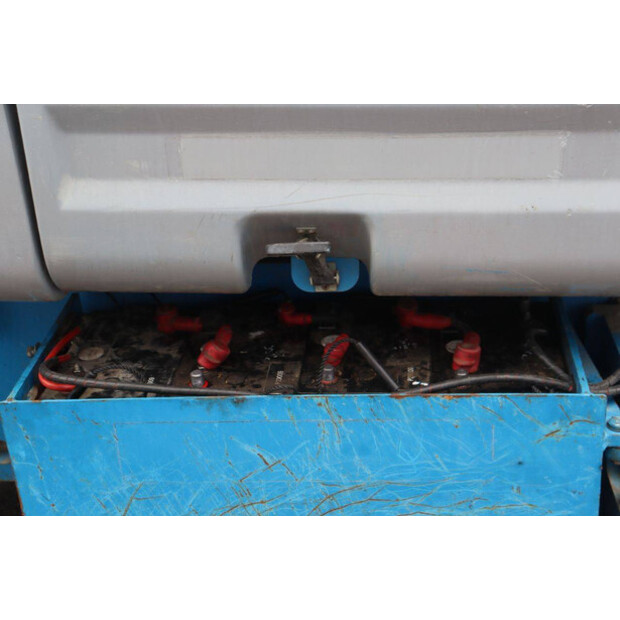 2000 جيني Z45/25 DC-46416109