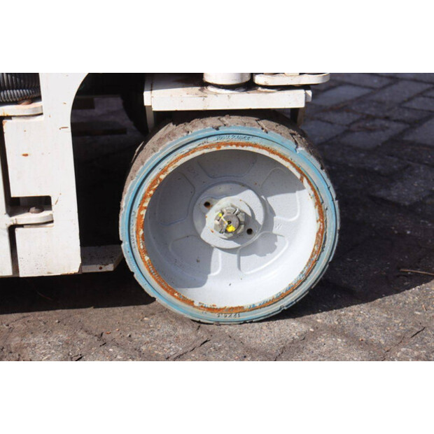 جيني GS1932-46416129