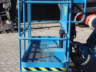 2012-genie-s-125-46416147