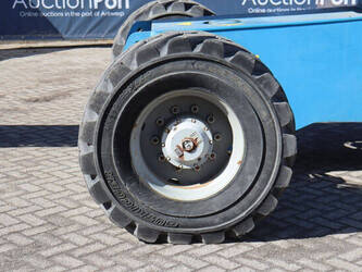 2012-genie-s-125-46416151