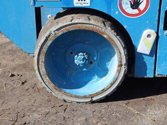 2013-genie-gs-1932-1439416-46416177