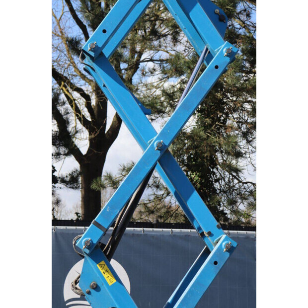 2013 جيني GS-1932-46416190