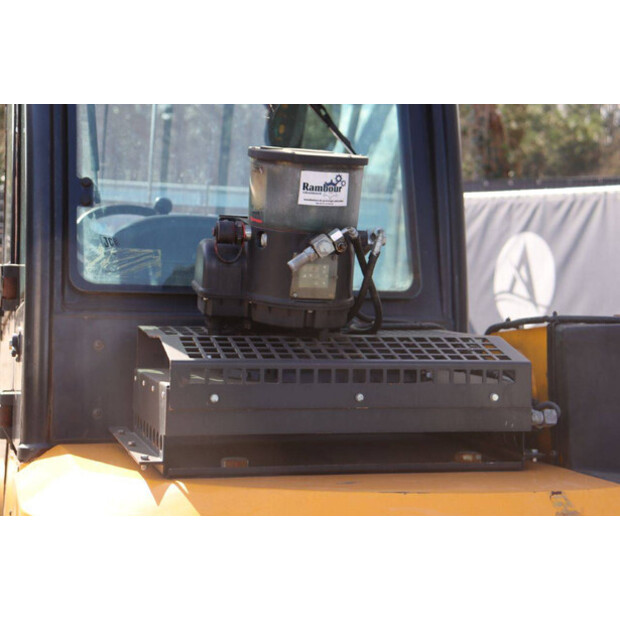 2016 JCB 30D-46416229