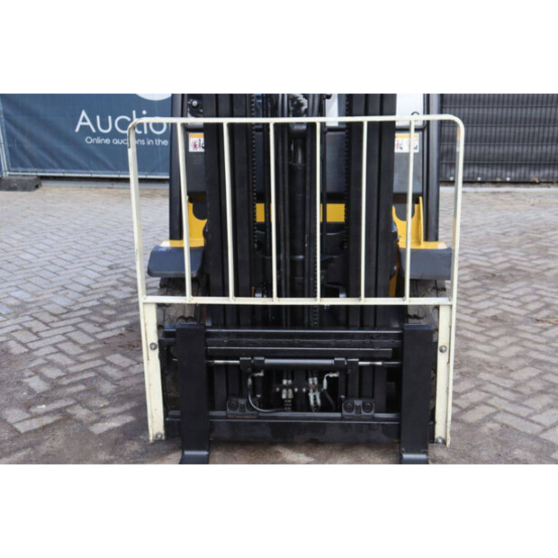 2017 يال 25VX-46416310