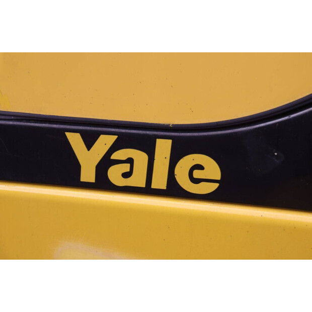 2017 يال 25VX-46416314