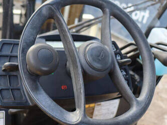 2017-yale-25vx-46416322