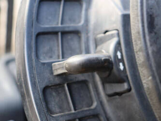 2017-yale-25vx-46416324