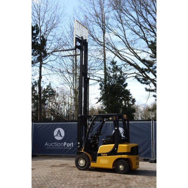 2017 يال 25VX-46416337