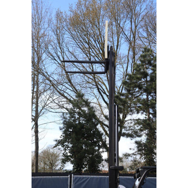 2017 يال 25VX-46416338