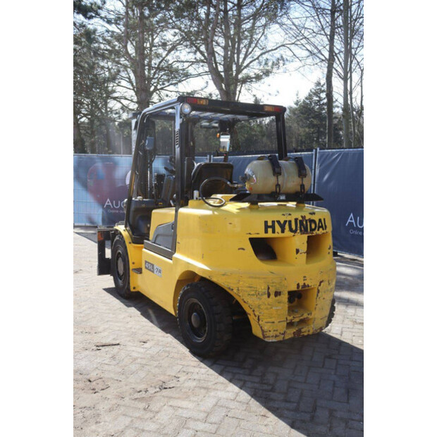 2013 Hyundai 45L-7A-46416380