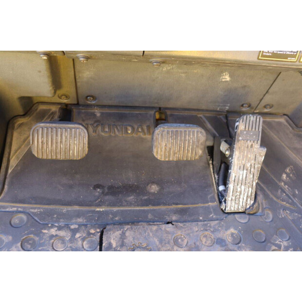 2013 Hyundai 45L-7A-46416400