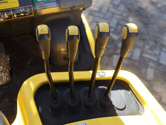 2013-hyundai-45l-7a-46416402