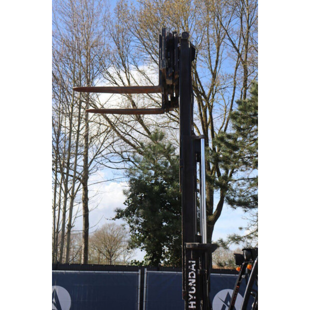 2013 Hyundai 45L-7A-46416414