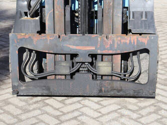 2005-linde-e30-1439426-46416484