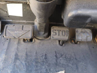 2005-linde-e30-1439426-46416497