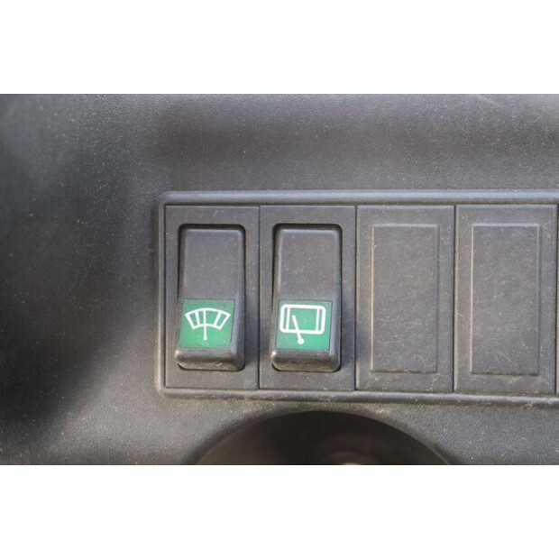 2005 Linde E30-46416501