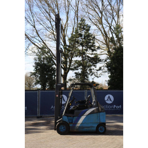 2005 Linde E30-46416504