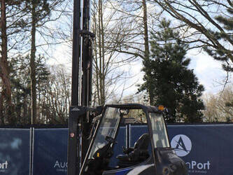 2005-linde-e30-1439426-46416505