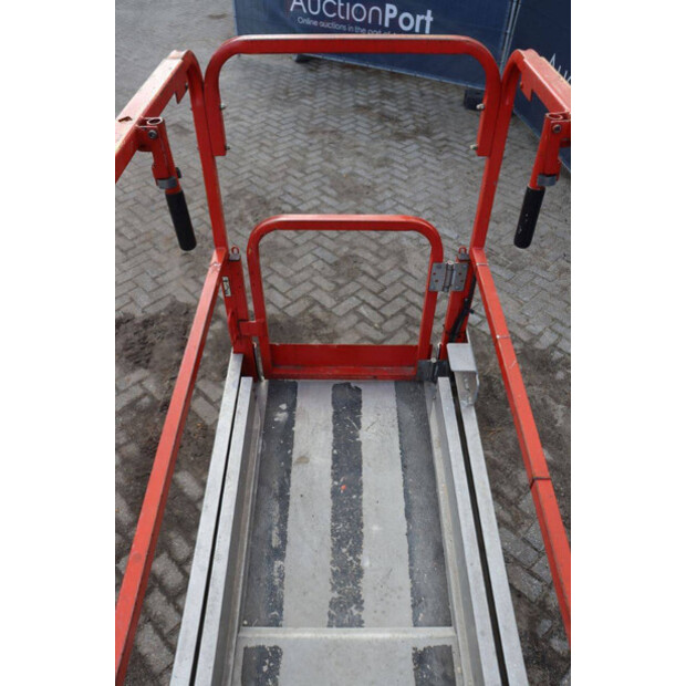 2014 JLG 1930 ES-46416551