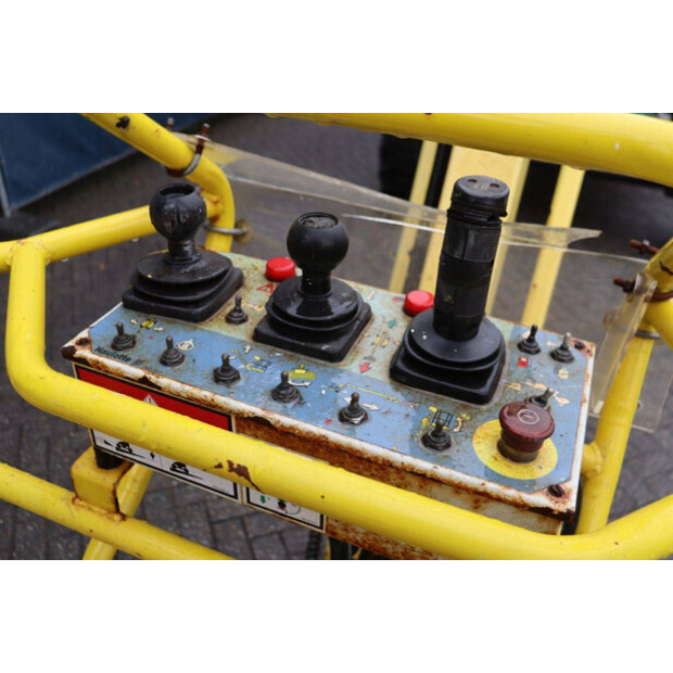 2009 هولوت HA20PX-46416593