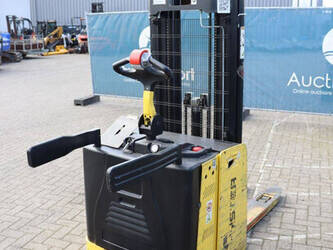 hyster-others-1439433-46416671