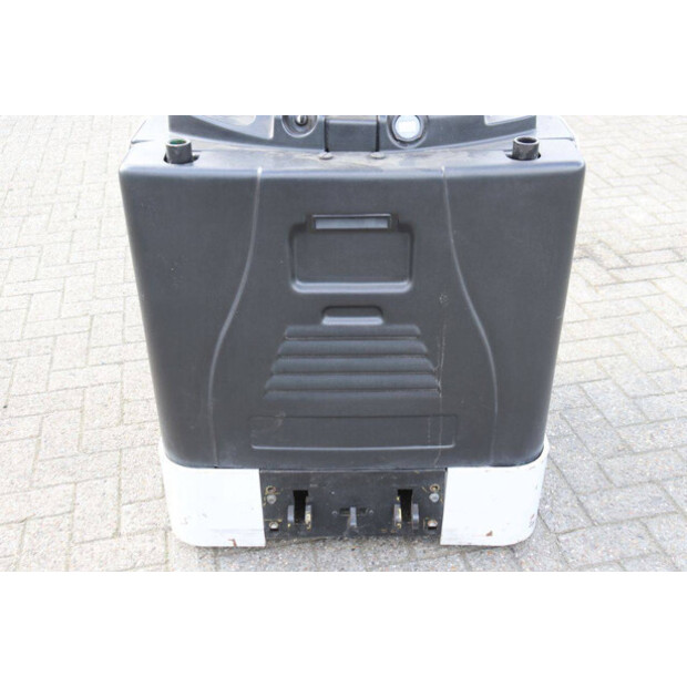 2017 هايستر S1.5S-46416741