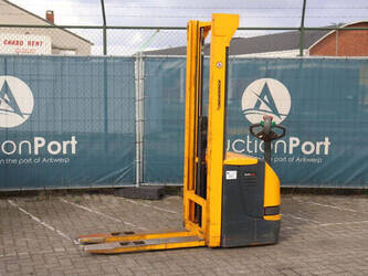 Image de EMPILEUR POUR PALETTES 2001 Jungheinrich EJC12 À vendre à Belgique