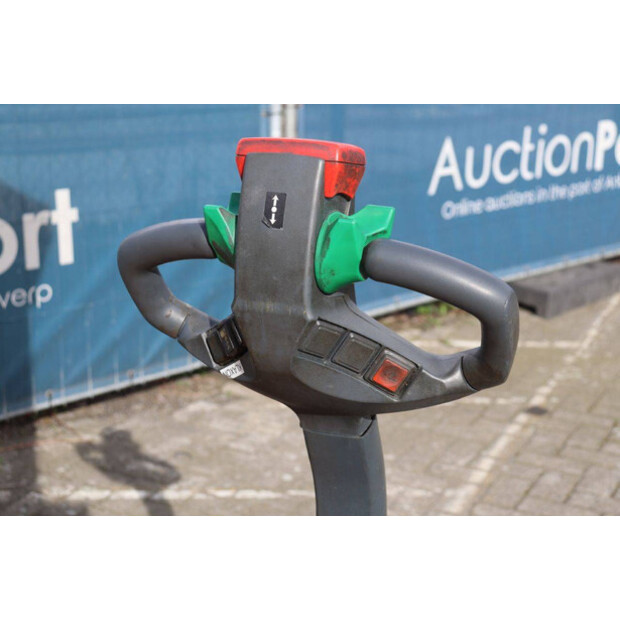 2001 جنجهينريتش EJC12-46416766