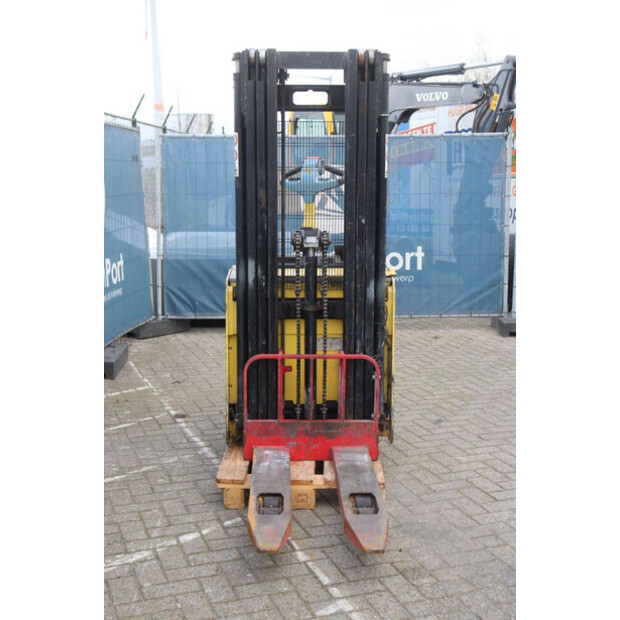 2010 هايستر S1.5S-46416800